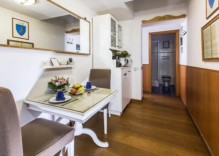 Pettinary Village 4* Roma