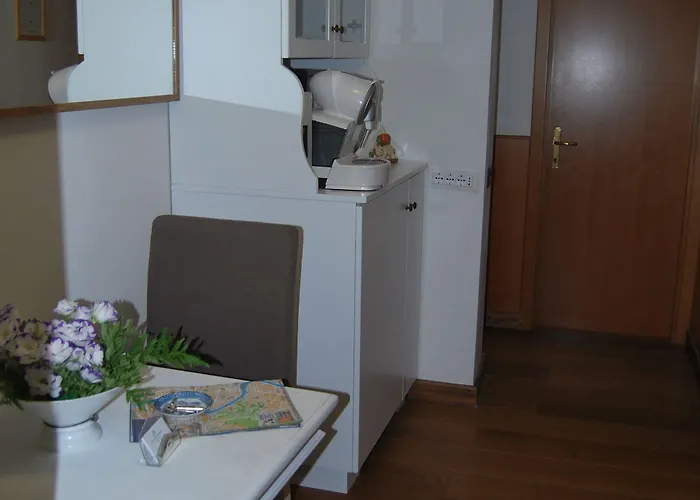 Pettinary Village Oda ve Kahvaltı