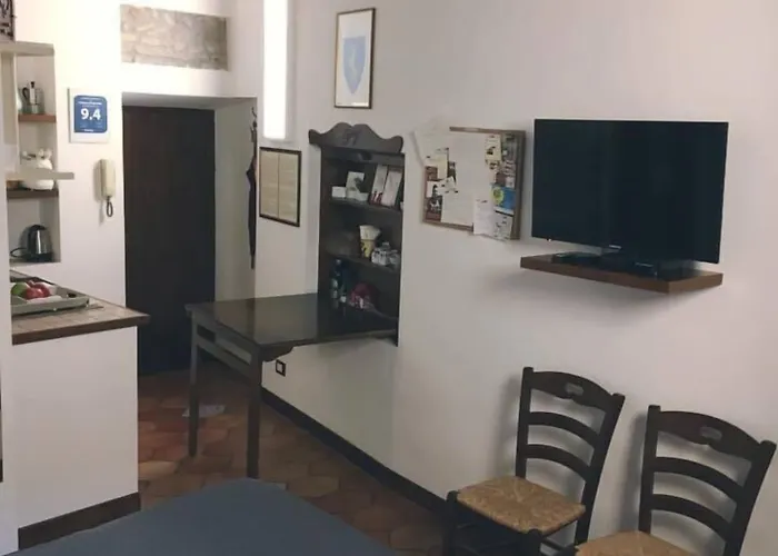 Pettinary Village 4*